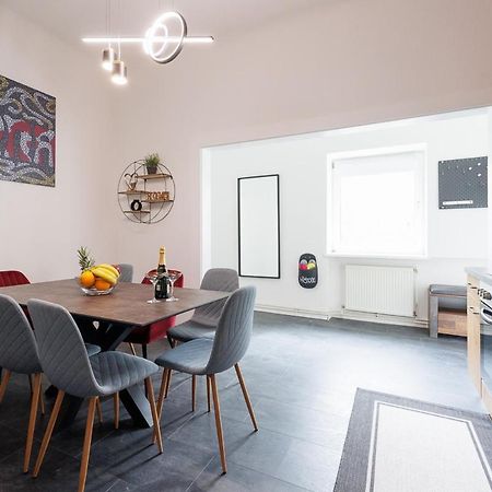 New Shalalaliving Vienna Spacious Home For Family & Friends Exterior foto