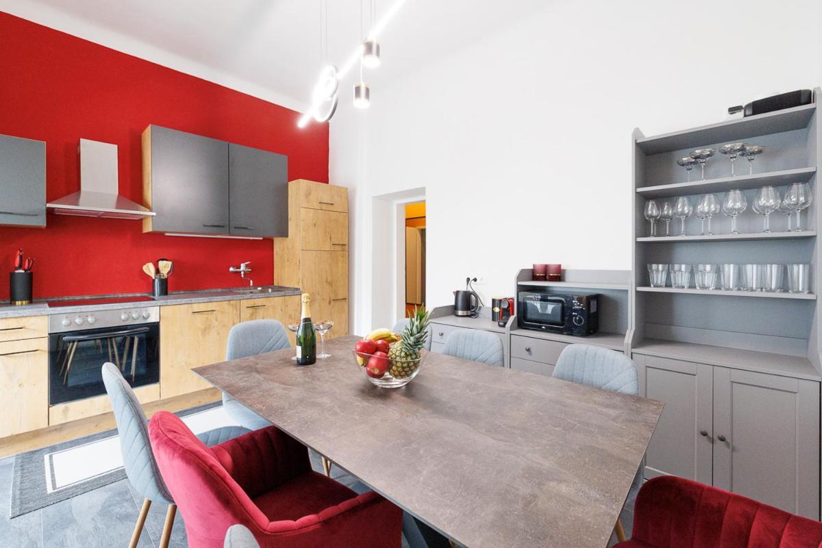 New Shalalaliving Vienna Spacious Home For Family & Friends Exterior foto